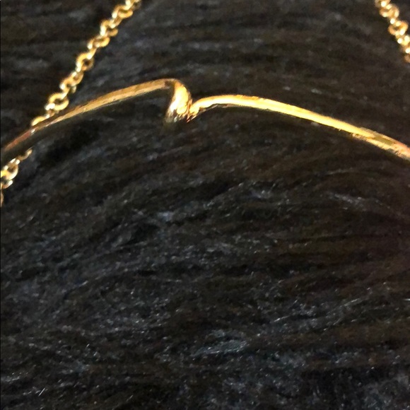 Express Gold Statement Necklace - Picture 2 of 3